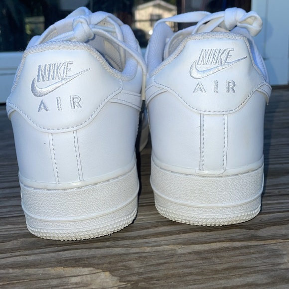 ALL WHITE AIR FORCE 1 IN EXCELLENT CONDITION (size 12 Men’s) - Picture 9 of 13